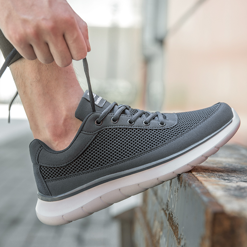 أحذية رياضية خفيفة الوزن جيدة  - مراجعة Men'S Shoes Smart وسعره