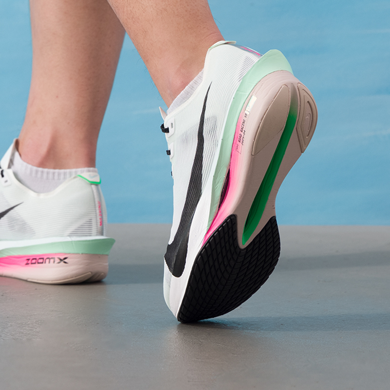 أحذية نايك للرجال Zoomx Vaporf - مراجعة Men'S Shoes Zoomx وسعره